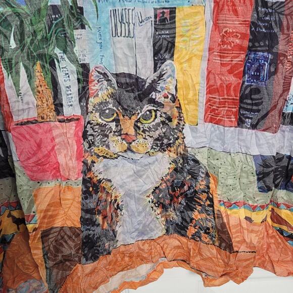 Shana Apparel Shirt Womens Large Multicolor Bookshelf Cat Graphic Crinkle Tunic - Picture 2 of 15